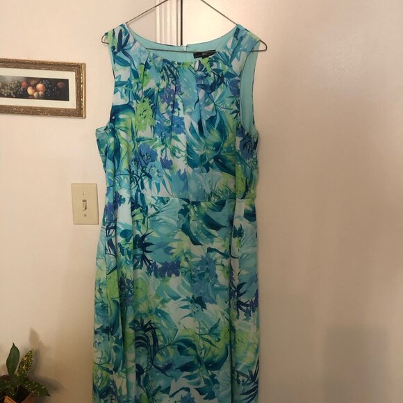 Floral R & K size 14w Dress - Picture 2 of 6